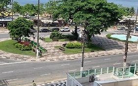 Recém Reformado com dois dormitório com ar condicionado
